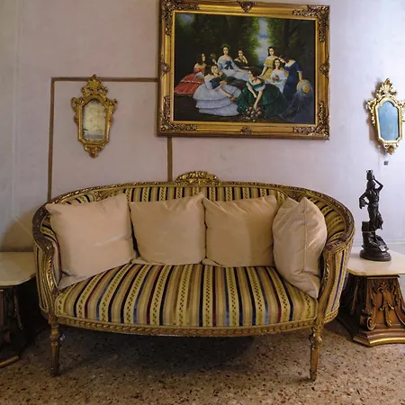 Guest house Palazzo Ca' Bernardo By Francesco Molon