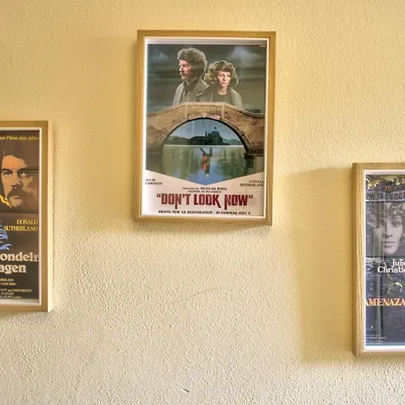 Cross-canal Set Appartement