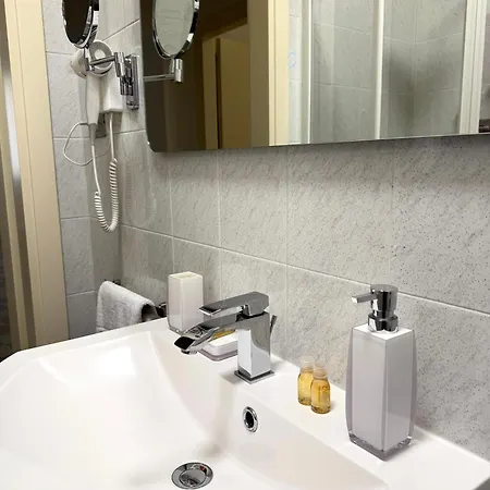 Celestia Canal View Apartment