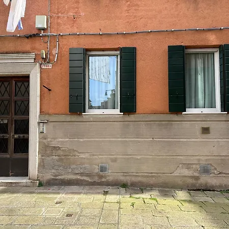 Apartment Celestia Canal View Venice