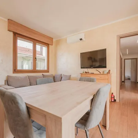 Apartment Attico Moderno E Accogliente A Venezia!