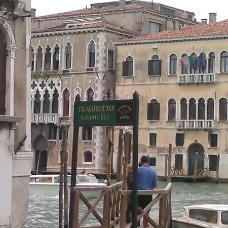 La Casetta A Palazzo Grassi Apartment Venice