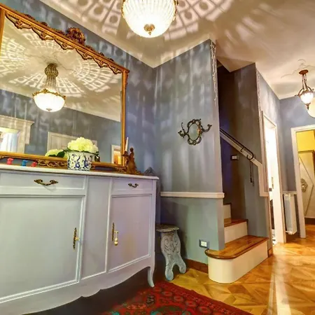 Apartment Campanile Canonica Design House Venice