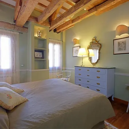 Apartment Campanile Canonica Design House *