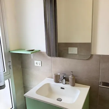 Casa Sofia With Parking 15 Minutes From Apartment *