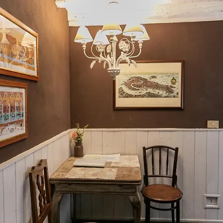 Ca Falier Piccolo 10 Min From Train And Bus Station Apartment Venice