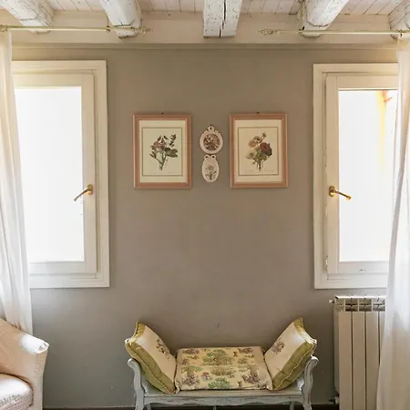 Ca Falier Piccolo 10 Min From Train And Bus Station Apartment *