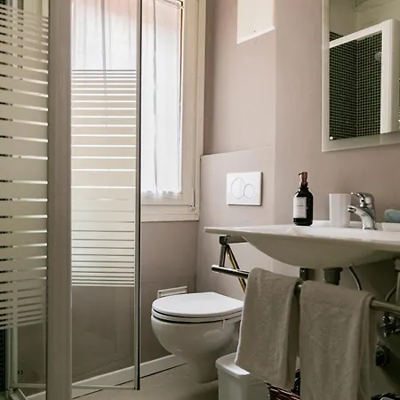 Apartment Ca Falier Piccolo 10 Min From Train And Bus Station
