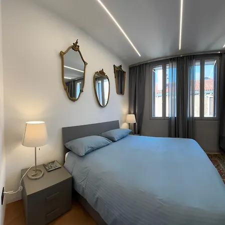 Falier- Luminosa Venice