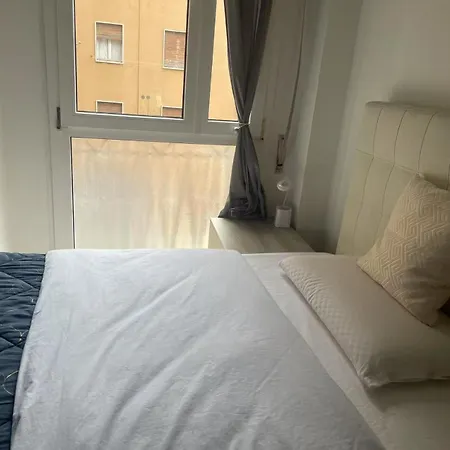 Hua Xia Room3 Apartment Venice