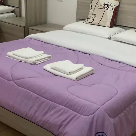 Hua Xia Room3 Venice