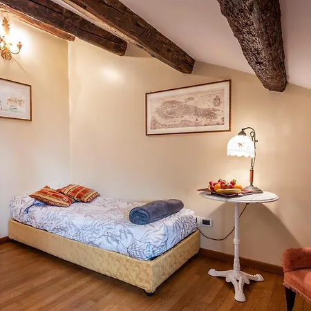 Guest house Residenza Santo Stefano *