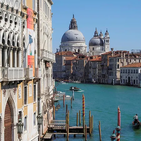 Residenza Santo Stefano Guest house Venice