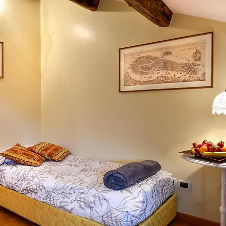 Guest house Residenza Santo Stefano Venice