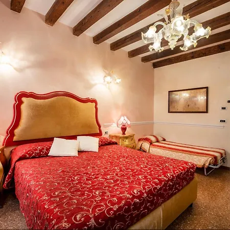 Residenza Santo Stefano Guest house *