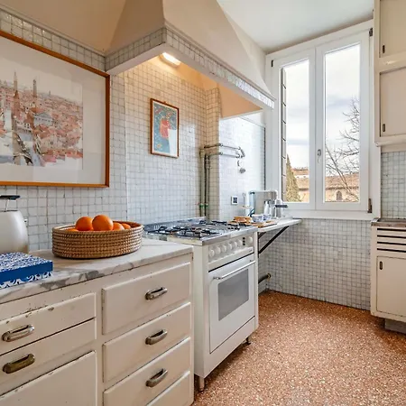 San Giorgio View With Terrace R&r Apartment