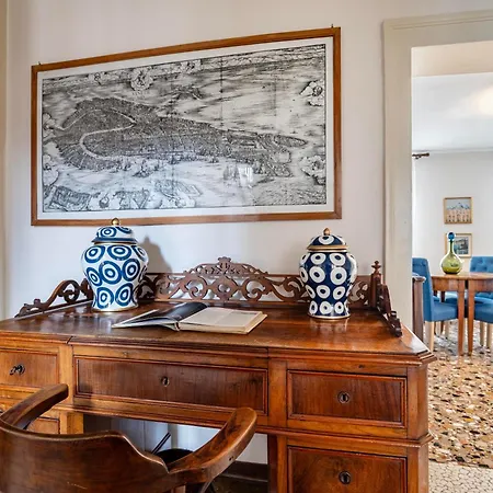 San Giorgio View With Terrace R&r Venice