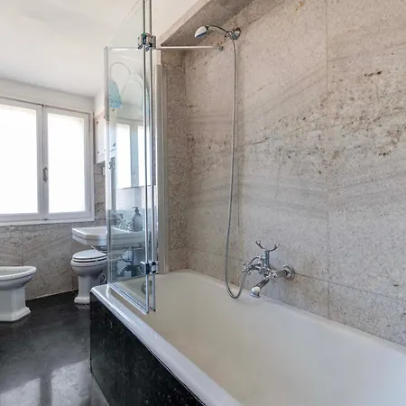 Apartment San Giorgio View With Terrace R&r