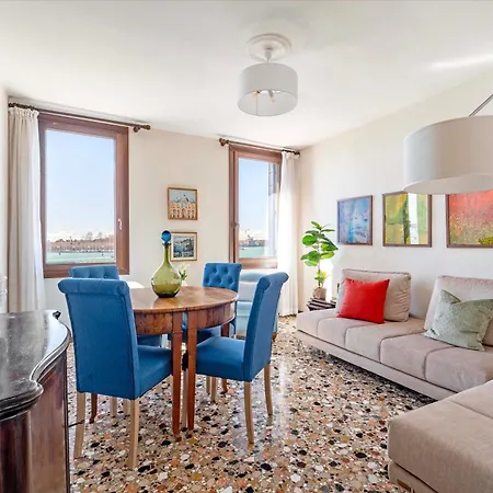 San Giorgio View With Terrace R&r Apartment Venice