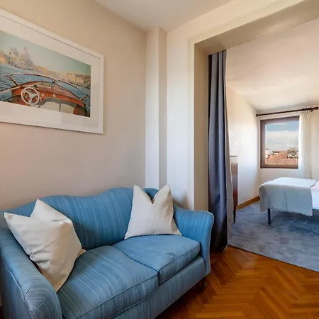 San Giorgio View With Terrace R&r Venice