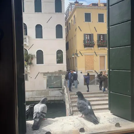 Luxury San Firmino Canal View Venedig