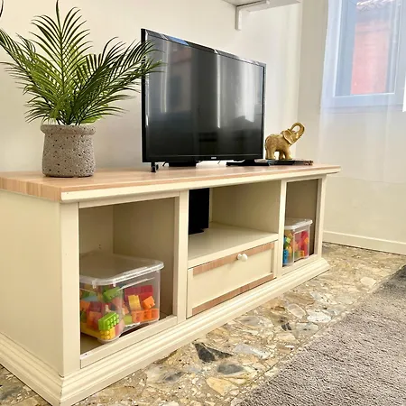 Apartament 3 Da Letto - House 1 *