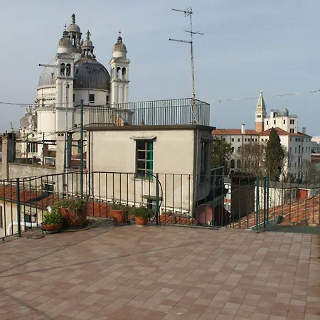 Apartment Mimi's Loft Venice