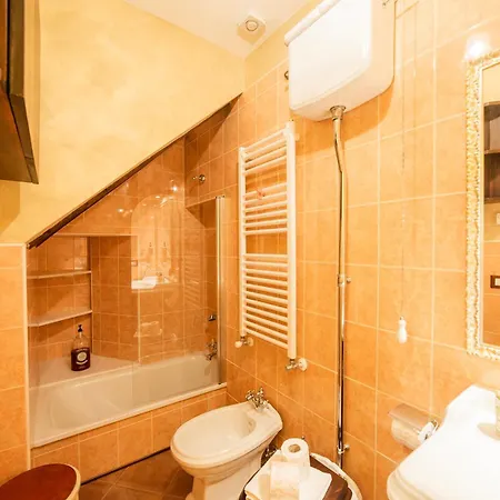 Secret Garden - Comfortable And Apartment
