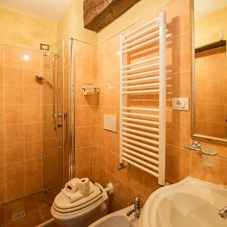 Secret Garden - Comfortable And Apartment *