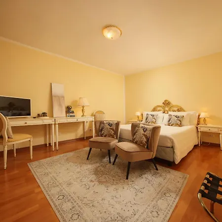 Relais Szálloda Velence