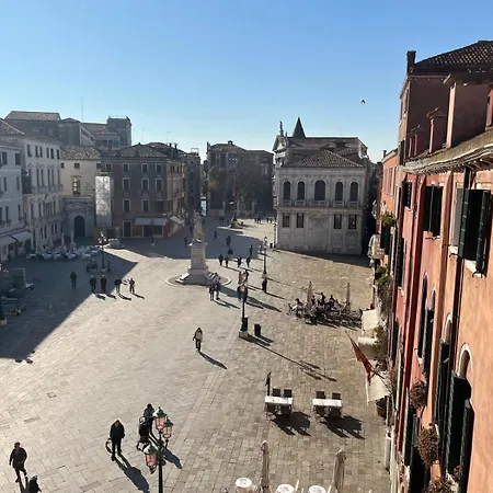 Ca' Morosini Affittacamere 2*