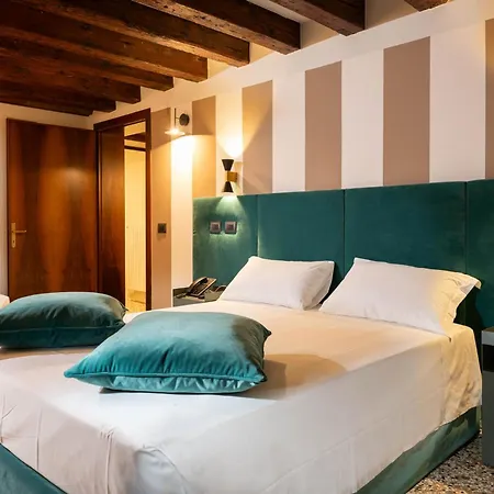 Ca' San Geremia Apartment