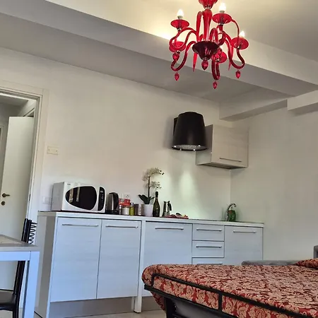 Prince Apartments Apartment *