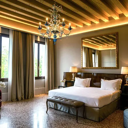 Nh Collection Grand Palazzo Dei Dogi Hotel 5*
