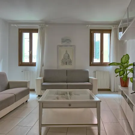 Apartment Da Bruno Homes Venice