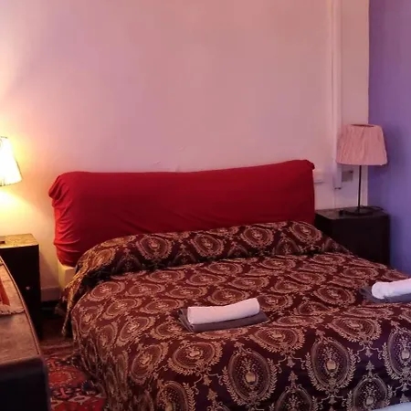 Séjour chez l'habitant Very Artist *