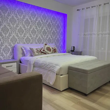 Blue Deluxe Bed & Breakfast Venice