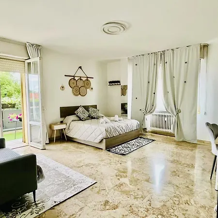 Apartment Venezia Visualizza *