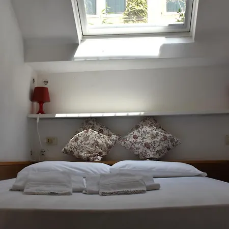 Maison De Minou Venice