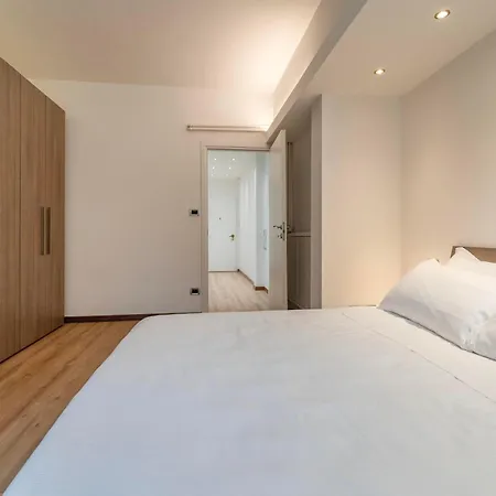 Apartment Luminoso In Mestre By Bricola *