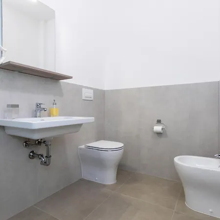 Appia Free Parking E Fast Access To By Bus * Venedig
