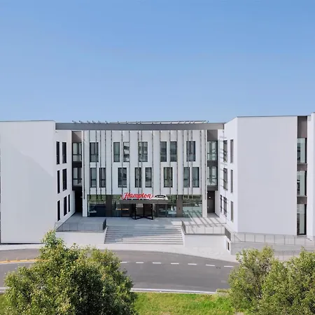 Hampton By Hilton Isola Nuova Venice