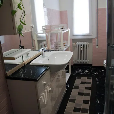 Elisa 12 Minutes From Venice, Free Wi-fi Included Venedig