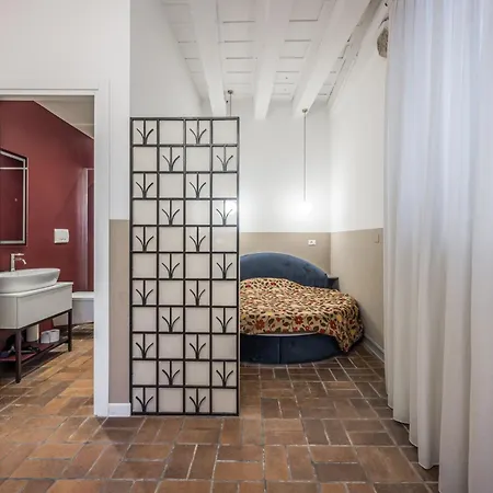 Apartment Window On Venice
