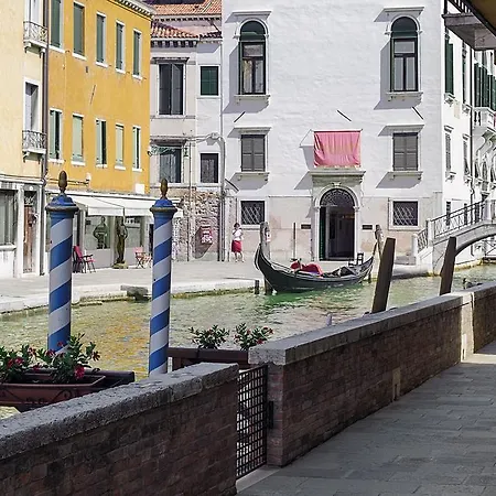 American-dinesen Venice