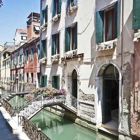 Apartment Antica Riva