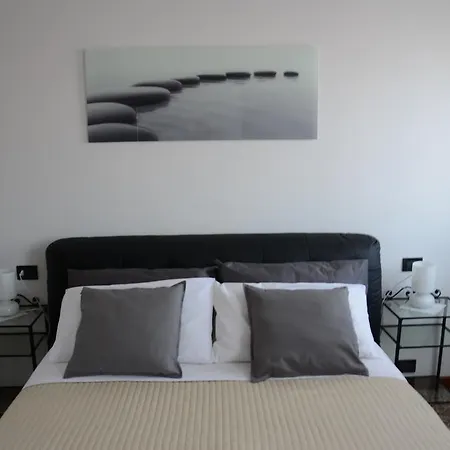 Ca' Delfina Apartment