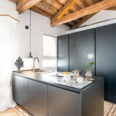Rialto Terrace On The Grand Canal Apartment *