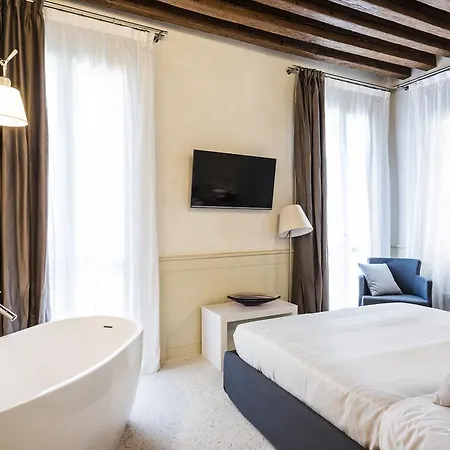 Myplace San Marco Apartment Venice