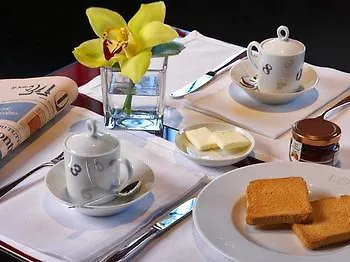 Hotell L'orologio - Wtb 4*